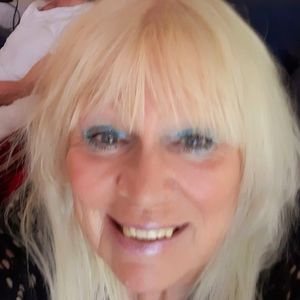 Meet your Posher, Eileen